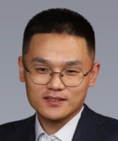 倪赫 照片