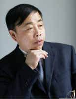 徐茂田 照片