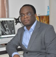 Edmond Sanganyado 照片