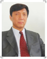顾江 照片