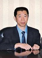 谭学瑞 照片