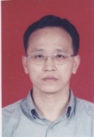 谢少雄 照片