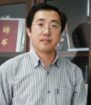 王伟 照片