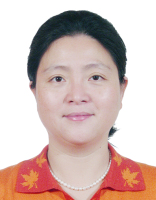 杨雁 照片