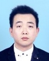 任宪奔 照片