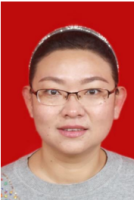 卢娜 照片