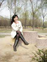 吝春妮 照片