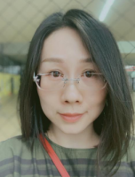 李云霞 照片
