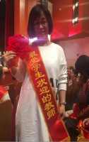 王健 照片