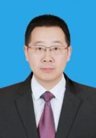 杨飞 照片