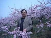 郑胜 照片