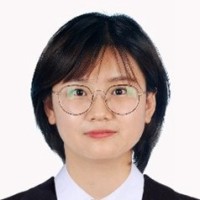 丁钰 照片