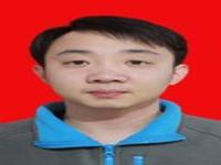 杨陟卓 照片