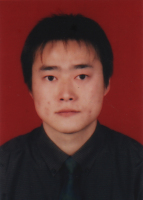 李根 照片