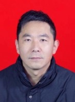 贺 冰 照片