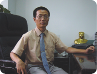 吕家根 照片