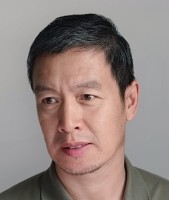王宏伟 照片