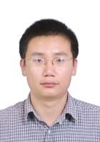 路林 照片