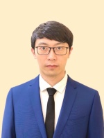 曹辰 照片