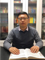 刘斌 照片
