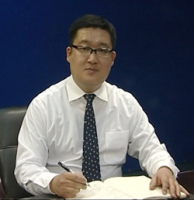 吴晓明 照片
