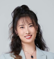 魏求月 照片