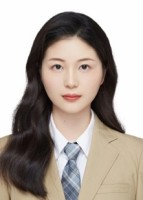 吴之璟 照片