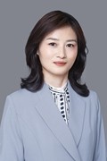 吴绮雯 照片