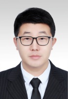 王军 照片