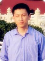 李明 照片