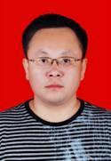 王宇 照片