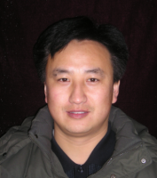 梁海成 照片