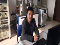沈龙海 照片