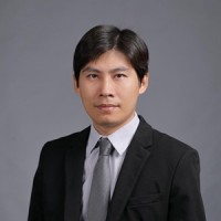 何传新 照片
