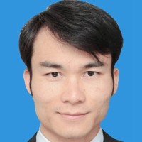 黄忠衍 照片