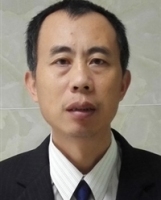 乐志操 照片