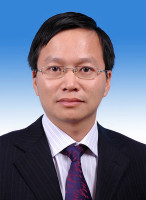 倪东 照片