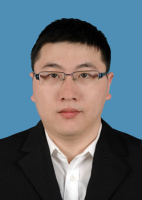 王旭 照片