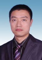 邹亮 照片