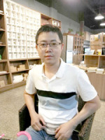 高东梁 照片