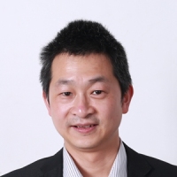 卢神州 照片