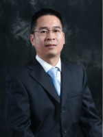 李桢 照片