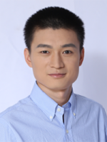 尹平 照片