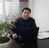 郝万君 照片