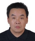 闫清东 照片