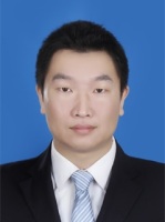 姚峰 照片