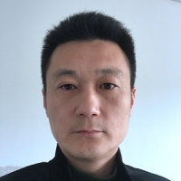 杨旭 照片