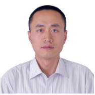 张尚 照片