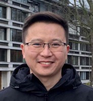 杨宇 照片
