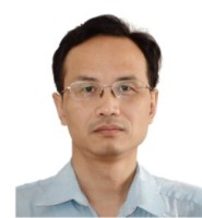 刘成 照片